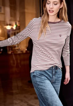 Shirt met borduursel
