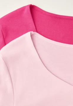 Shirt met hartvormige halslijn in een pak van 2