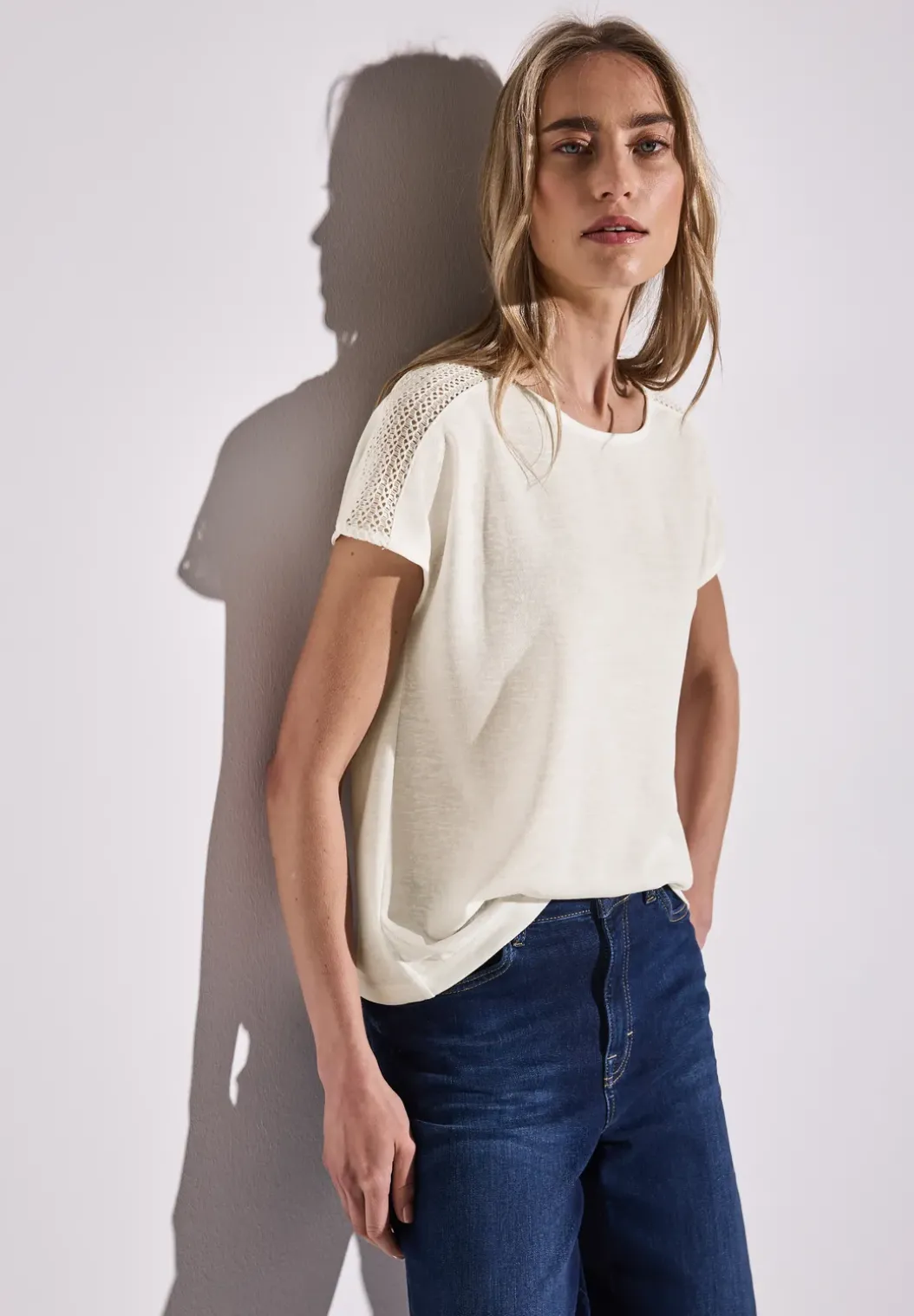 Shirt met kantdetail