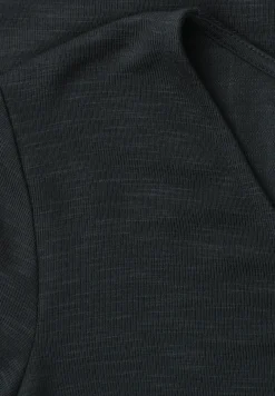 Shirt met korte mouwen en knoopdetail
