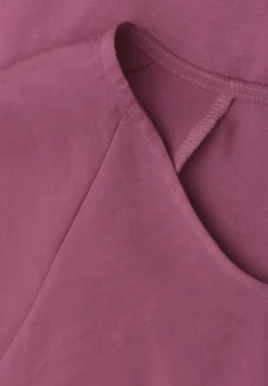 Shirt met overhangende schouders in een structuurmix