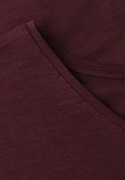 Shirt met overhangende schouders en V-hals