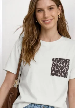 Shirt met ronde hals en borstzak