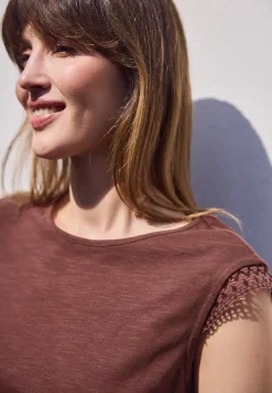 Shirt met ronde hals en gehaakte mouwen