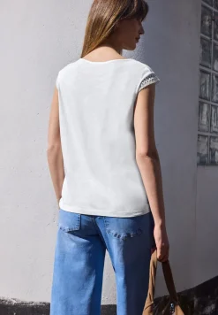 Shirt met ronde hals en gehaakte mouwen