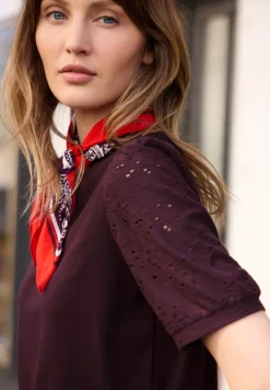 Shirt met ronde hals en kanten mouwen