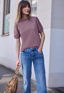 Shirt met ronde hals en kanten mouwen