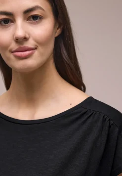 Shirt met ronde hals en rimpels