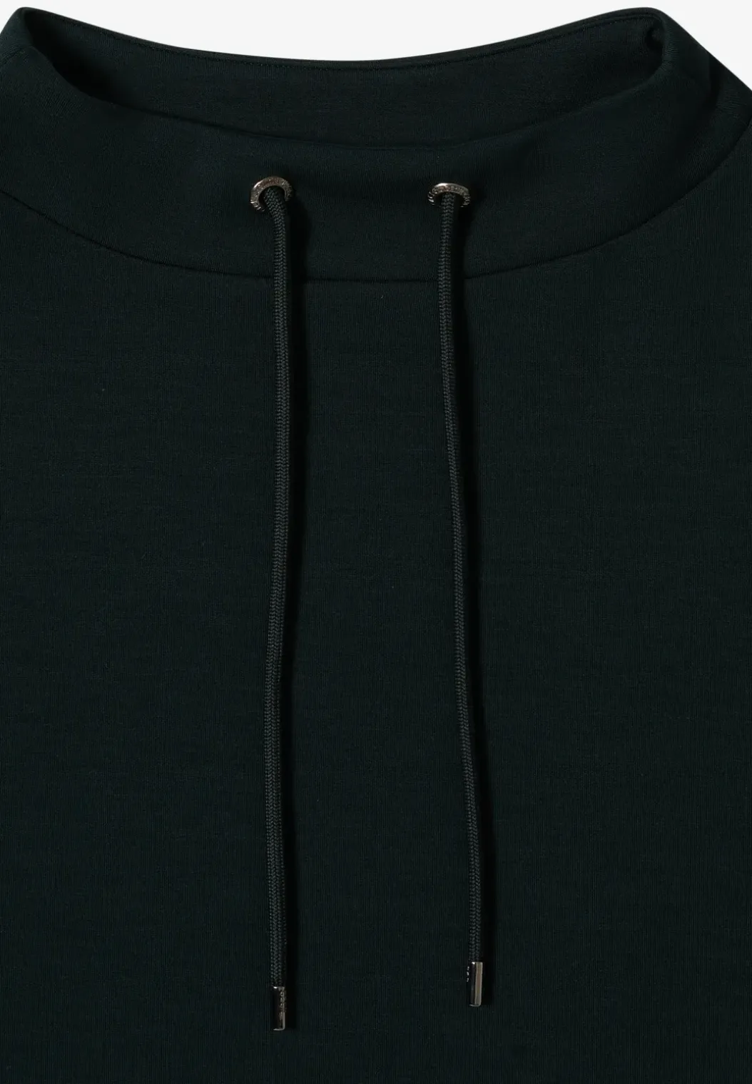 Shirt met trechtervormige hals