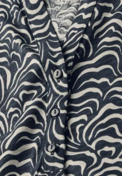Shirt in blouselook