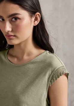 Shirt met gehaakte details