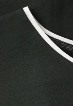 Shirt met gekleurde kraag