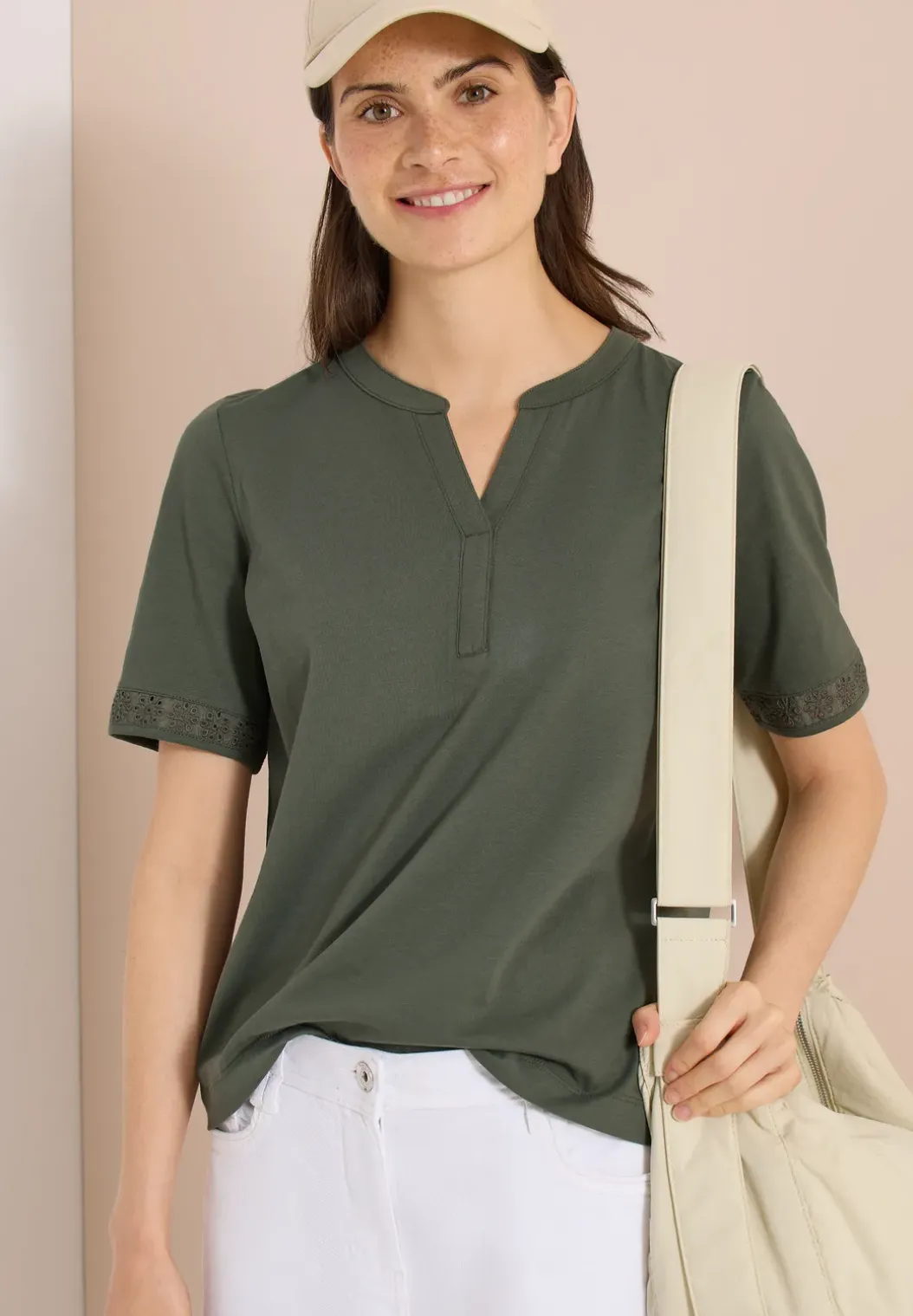 Shirt met gespleten hals en haakband