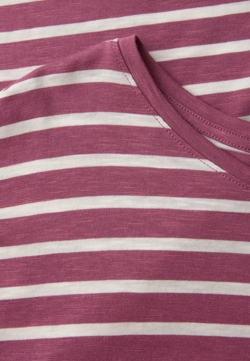 Shirt met hangende schouder en strepen