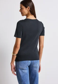 Shirt met hartvormige halslijn