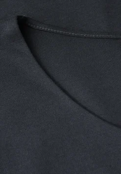 Shirt met hartvormige halslijn