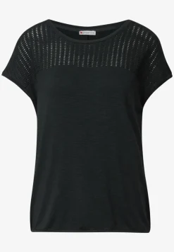 Shirt met kanten details