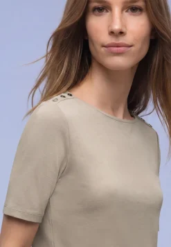 Shirt met knoopdetail