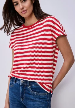 Shirt met losse schouders en strepen