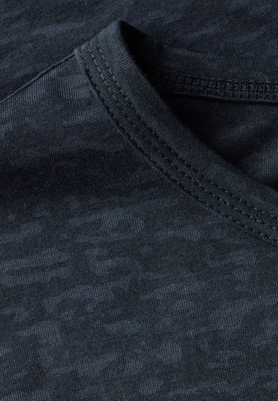 Shirt met opschrift Burnout