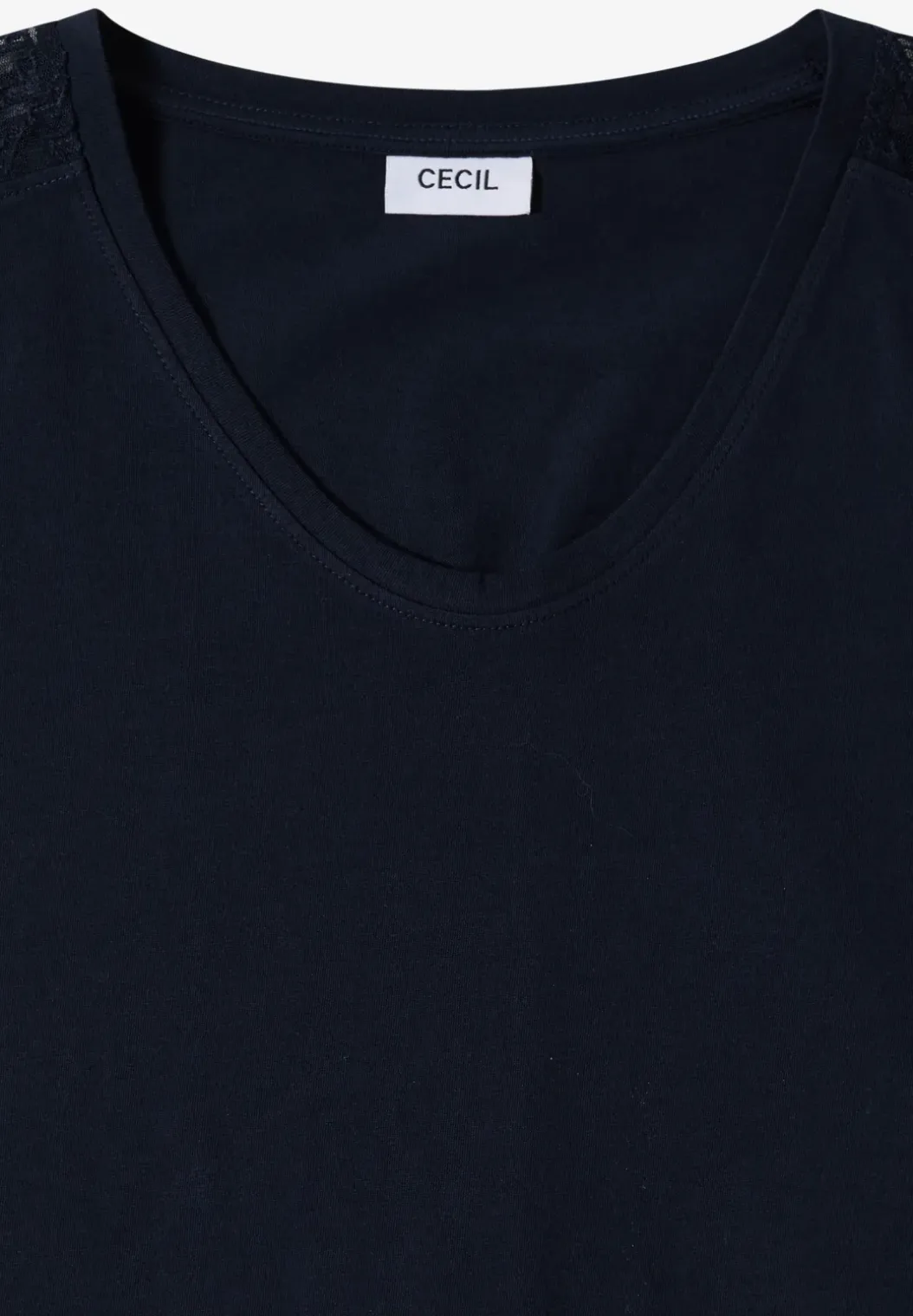 Shirt met overhangende schouders en kanten details