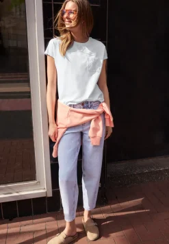 Shirt met ronde hals en kanten zakje