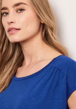 Shirt met ronde hals en rimpels
