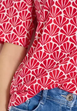 Shirt met ronde hals en schelpjesprint