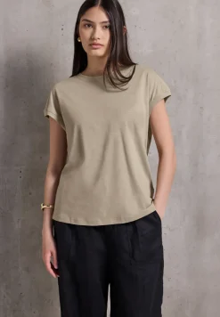 Shirt met schouderdetail