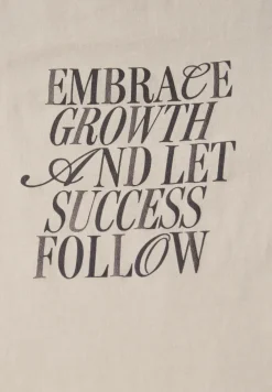 Shirt met tekst artwork