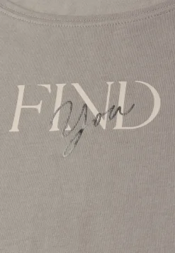 Shirt met tekst artwork