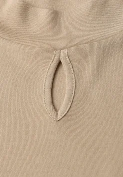 Shirt met uitgesneden detail