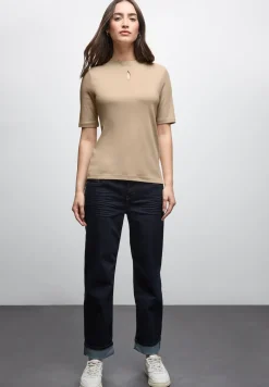 Shirt met uitgesneden detail