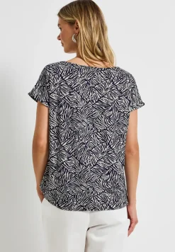 Shirt met uitsnede