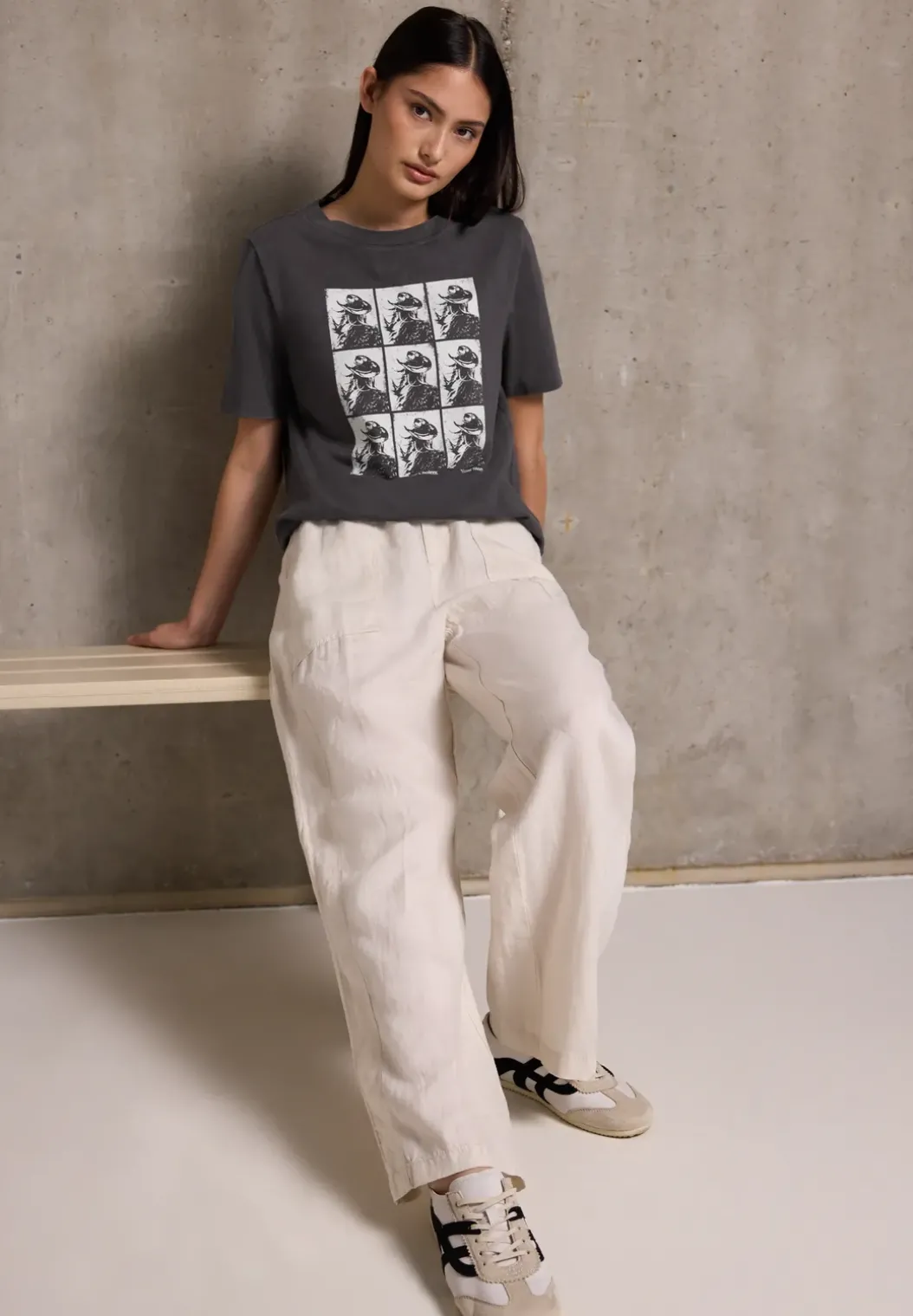 Shirt met verwassen look en print