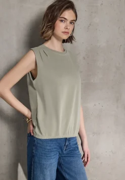 Silk-Look top
