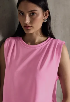 Silk-Look top