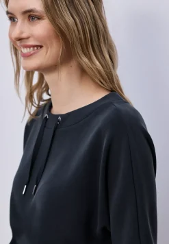 Silk-Look shirt