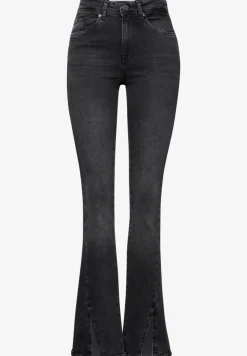 Skinny flared jeans