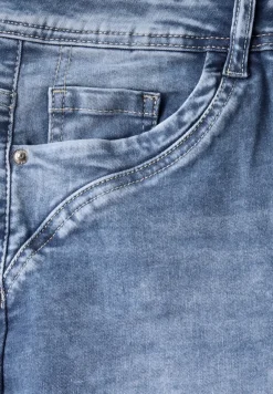 Slim Fit denim shorts