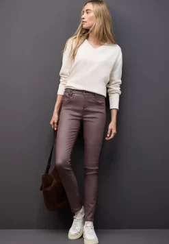 Slim Fit gecoate broek