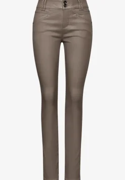 Slim Fit gecoate broek