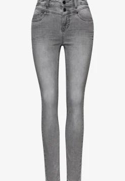 Slim Fit jeans