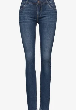 Slim Fit jeans