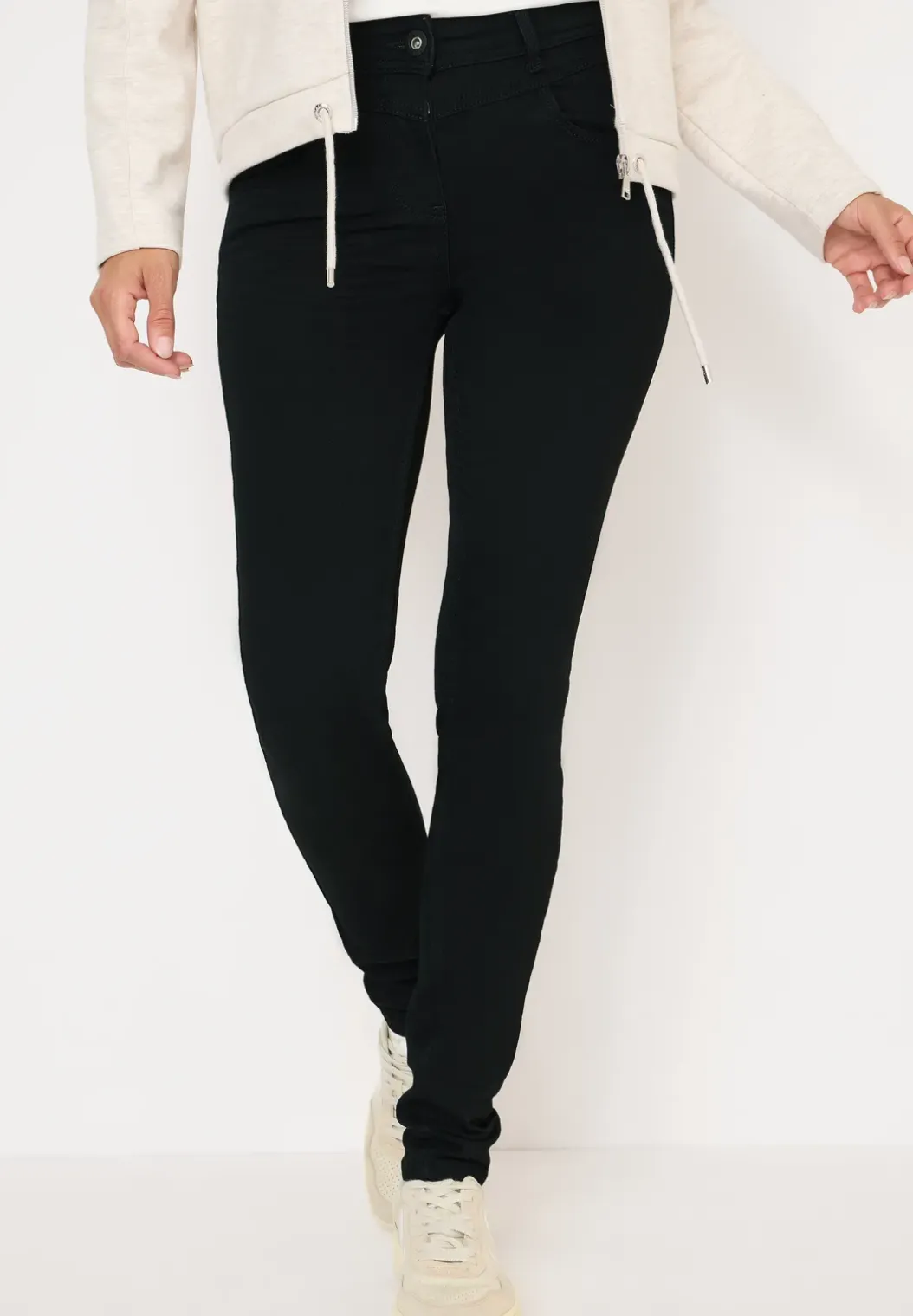 Slim Fit jeans