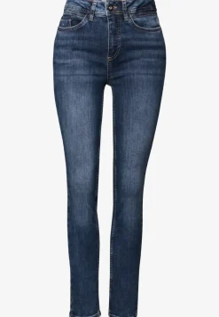 Slim Fit jeans
