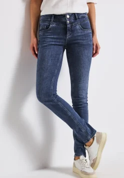 Slim Fit jeans
