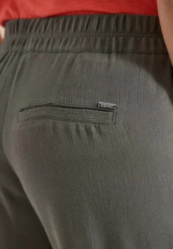 Slim Legs broek in Loose Fit met structuur