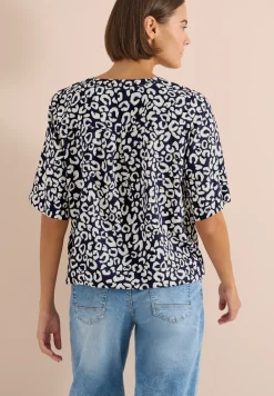 Split hals blouse met leo patroon