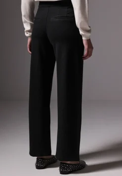 Straight Legs